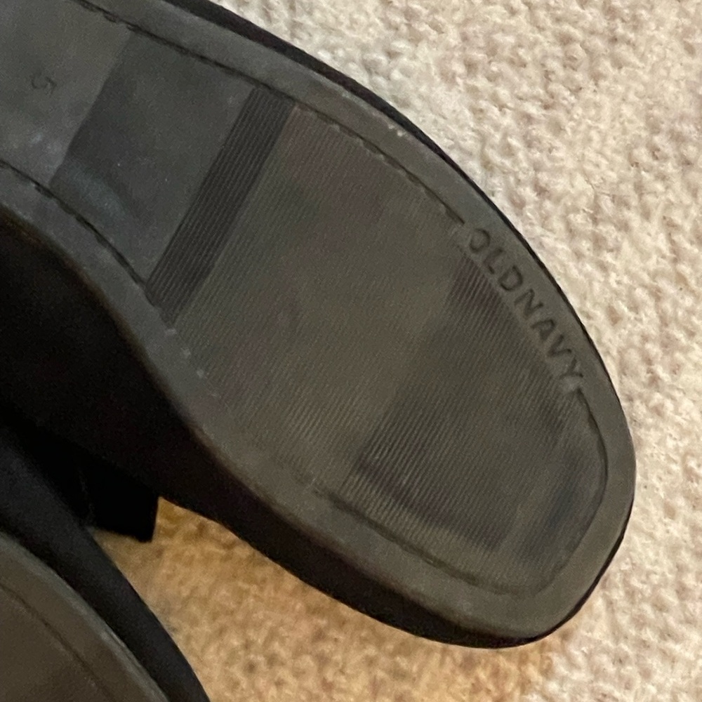 Old Navy Girl’s Black ballet Flats Mary Jane’s with big velvet Bow 5 big kids - Picture 9 of 14